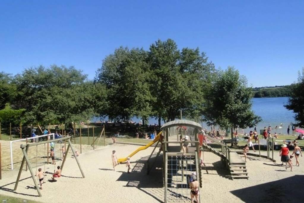 T 2 Dans village vacances 3 *** à Saint Geniez 2 piscines chauffée  Pierrefiche  Exterior foto
